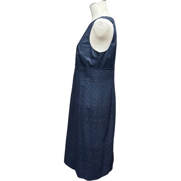 Ann Taylor Sleeveless Embroidered Eyelet Sheath Dress Dark Blue 10 - Picture 4 of 8